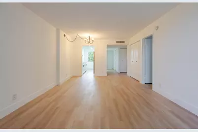 3121 NW 47th Terrace #315, Lauderdale Lakes, FL 33319 - Photo 4