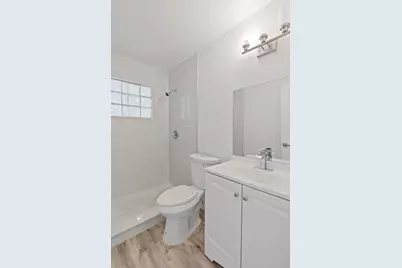 662 Granada Street, Fort Pierce, FL 34949 - Photo 20