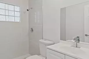 662 Granada St, Fort Pierce, FL 34949 - Photo 20