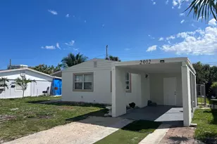 2012 Ardmore Rd, West Palm Beach, FL 33409 - Photo 1