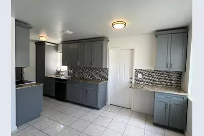 2012 Ardmore Road, West Palm Beach, FL 33409 - Photo 2