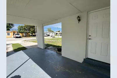 2012 Ardmore Road, West Palm Beach, FL 33409 - Photo 12