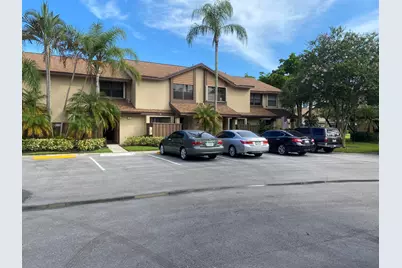 3961 Cocoplum Circle #F, Coconut Creek, FL 33063 - Photo 4