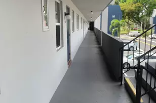 7887 Golf Cir Dr, Margate, FL 33063 - Photo 22