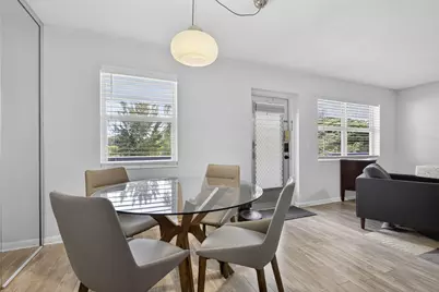 155 Windsor G, West Palm Beach, FL 33417 - Photo 8