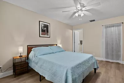 162 Lake Susan Lane, West Palm Beach, FL 33411 - Photo 18