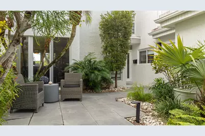 660 Kensington Place #10a, Wilton Manors, FL 33305 - Photo 1