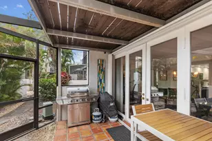 660 Kensington Pl, Wilton Manors, FL 33305 - Photo 30