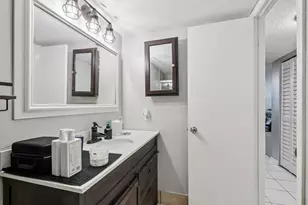 6500 Cypress Rd, Plantation, FL 33317 - Photo 16