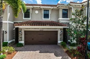 8448 Lake Majesty Ln, Parkland, FL 33076 - Photo 2