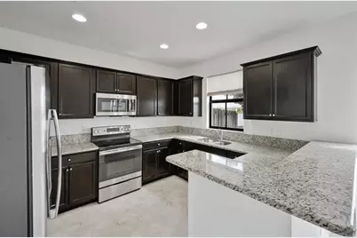 8448 Lake Majesty Lane, Parkland, FL 33076 - Photo 10