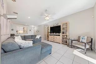 10760 Royal Caribbean Cir, Boynton Beach, FL 33437 - Photo 18