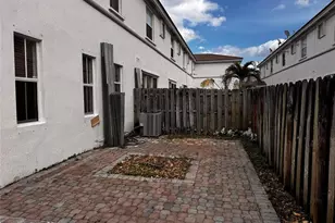 15746 SW 41st St, Miramar, FL 33027 - Photo 4