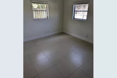 5220 NE 14th Way #2, Fort Lauderdale, FL 33334 - Photo 4