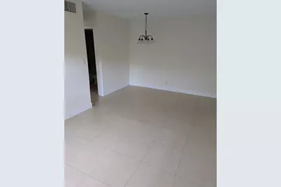 5220 NE 14th Way #2, Fort Lauderdale, FL 33334 - Photo 2