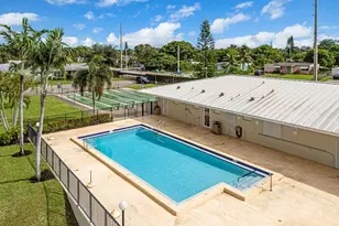 220 Country Ln, Boynton Beach, FL 33435 - Photo 18