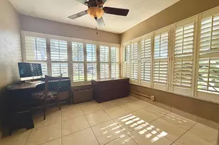 220 Country Ln, Boynton Beach, FL 33435 - Photo 6