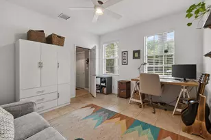 355 E Thatch Palm Cir, Jupiter, FL 33458 - Photo 16