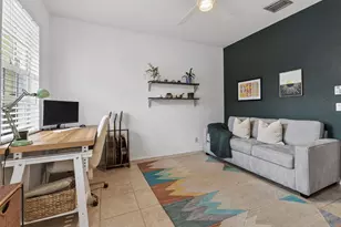 355 E Thatch Palm Cir, Jupiter, FL 33458 - Photo 14