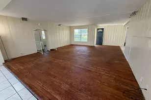 2250 NW 27th St, Oakland Park, FL 33311 - Photo 4