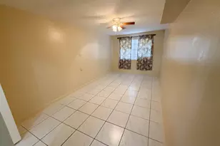 2250 NW 27th St, Oakland Park, FL 33311 - Photo 8