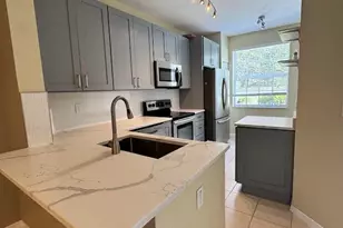 4030 NW 90th Way, Sunrise, FL 33351 - Photo 8