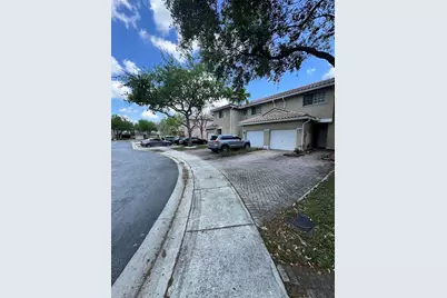 4030 NW 90th Way, Sunrise, FL 33351 - Photo 18