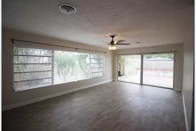 909 NE 12th Avenue, Pompano Beach, FL 33060 - Photo 26