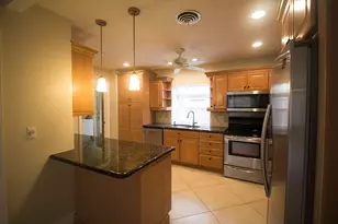 909 NE 12th Ave, Pompano Beach, FL 33060 - Photo 18