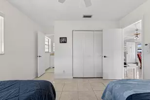 622 Hummingbird Ln, Delray Beach, FL 33445 - Photo 16