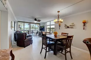 19 Royal Palm Way, Boca Raton, FL 33432 - Photo 10