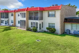 133 Lake Evelyn Dr, West Palm Beach, FL 33411 - Photo 32