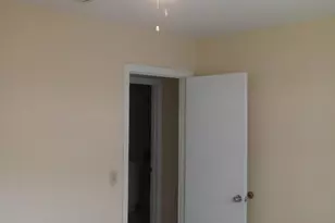 1011 NW 8th St, Hallandale Beach, FL 33009 - Photo 8