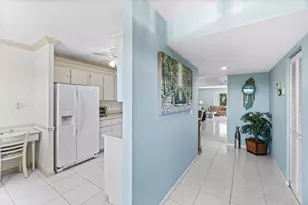 23345 Carolwood Ln, Boca Raton, FL 33428 - Photo 8