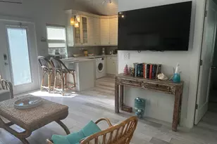323 NE 7th Ave, Delray Beach, FL 33483 - Photo 4