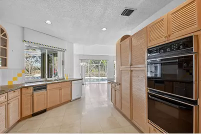 1711 Breakers West Boulevard, West Palm Beach, FL 33411 - Photo 8