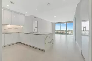 220 Lake Shore Dr, Lake Park, FL 33403 - Photo 2