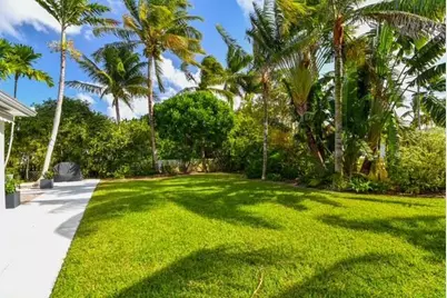 702 NE 10th Avenue, Boynton Beach, FL 33435 - Photo 38