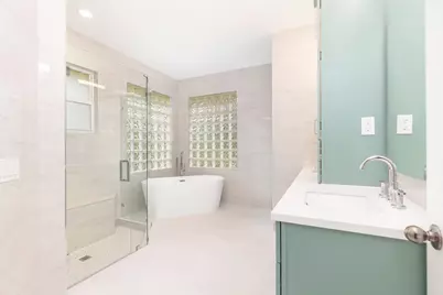 3317 Embassy Drive, West Palm Beach, FL 33401 - Photo 18