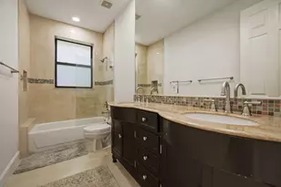 10995 Whitehawk St, Plantation, FL 33324 - Photo 32