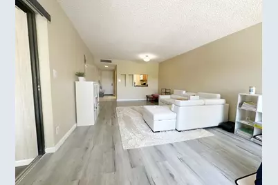 2312 S Cypress Bend Drive #209, Pompano Beach, FL 33069 - Photo 18