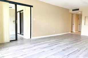 2312 S Cypress Bend Dr, Pompano Beach, FL 33069 - Photo 20