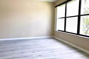 2312 S Cypress Bend Dr, Pompano Beach, FL 33069 - Photo 16