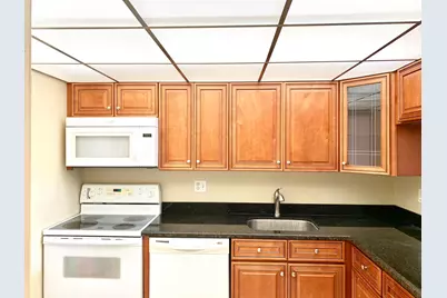 2312 S Cypress Bend Drive #209, Pompano Beach, FL 33069 - Photo 6