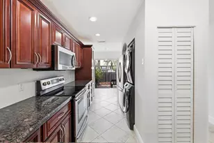 8336 NW 37th Pl, Sunrise, FL 33351 - Photo 8