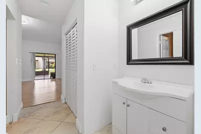 8336 NW 37th Place, Sunrise, FL 33351 - Photo 32