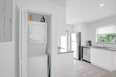 625 NE 13th Avenue #02, Fort Lauderdale, FL 33304 - Photo 12