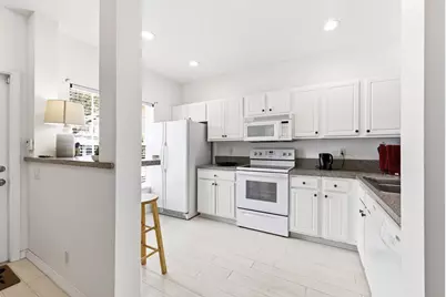 5072 Palmbrooke Circle, West Palm Beach, FL 33417 - Photo 6