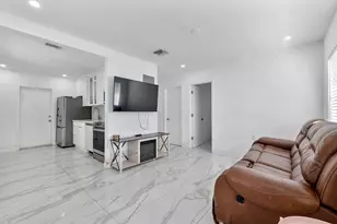 3125 SW 12th Pl, Fort Lauderdale, FL 33312 - Photo 14