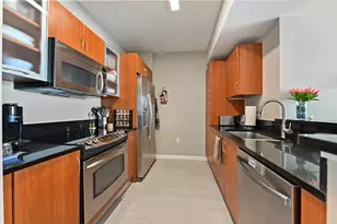 18800 NE 29th Ave, Aventura, FL 33180 - Photo 8